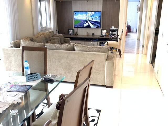 Apartamento para Comprar em São Paulo - 2