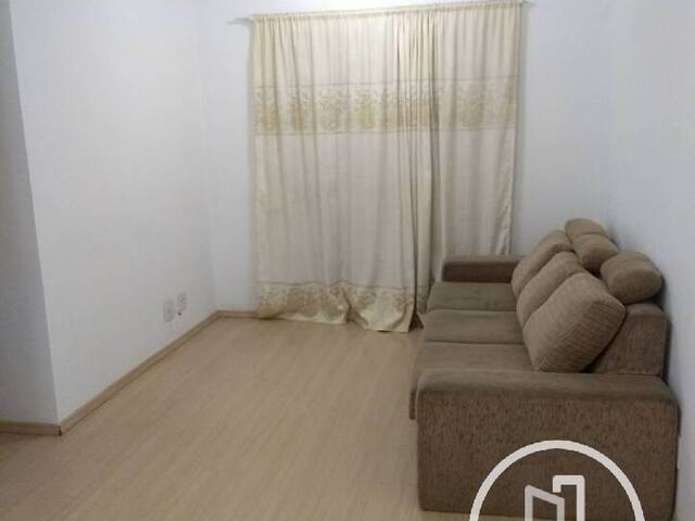 Apartamento para Comprar em São Paulo - 2