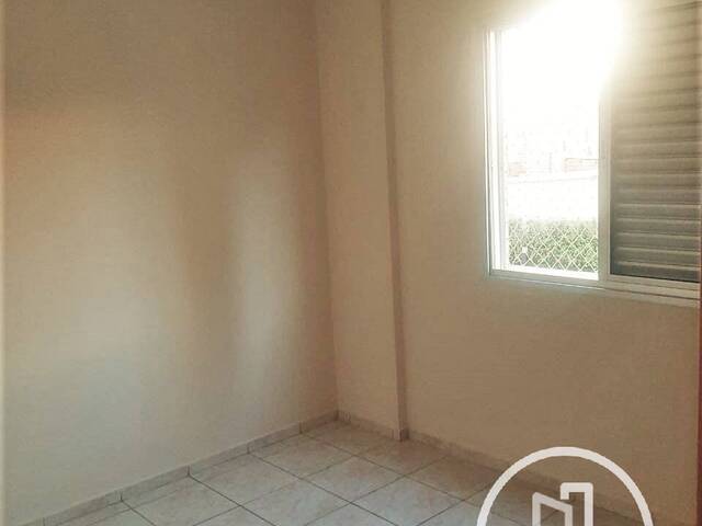 Apartamento para Comprar em São Paulo - 3