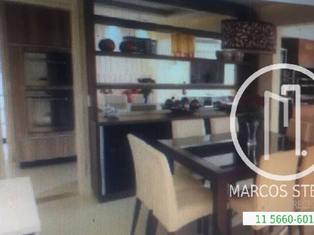 Apartamento para Comprar em São Paulo - 2