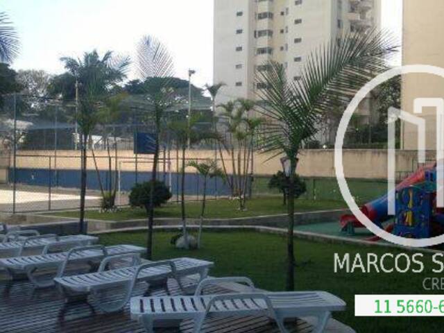 #1M14N9B - Apartamento para Comprar em São Paulo - SP
