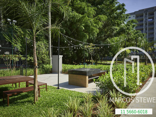 #E52N9B - Apartamento para Comprar em São Paulo - SP