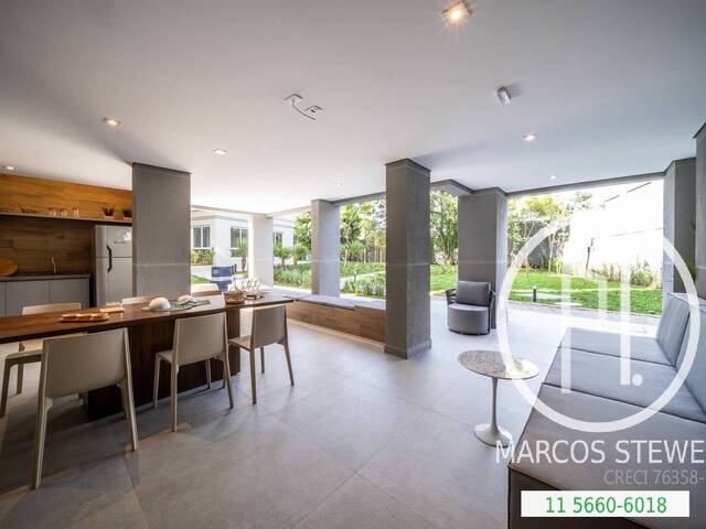 #E52N9B - Apartamento para Comprar em São Paulo - SP