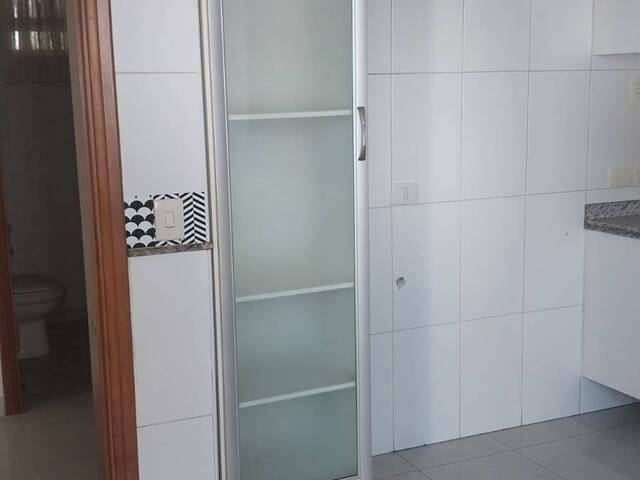 Apartamento para Comprar em São Paulo - 2