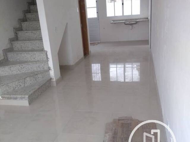 Casa para Comprar em São Paulo - 4