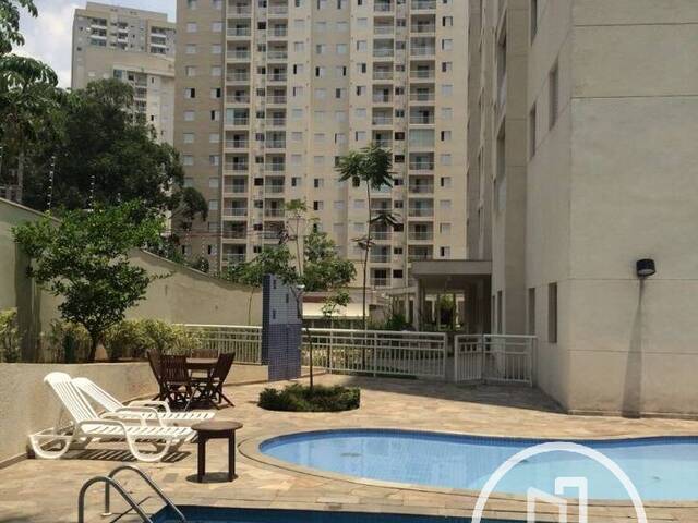 Apartamento para Comprar em São Paulo - 2