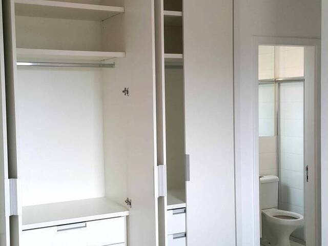 Apartamento para Comprar em São Paulo - 2