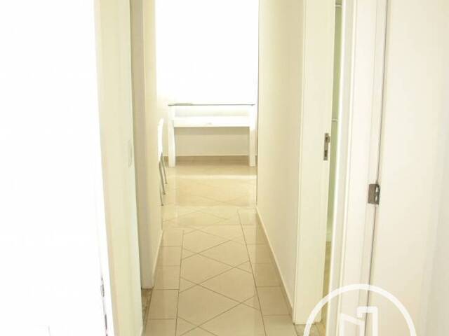 Apartamento para Comprar em São Paulo - 2