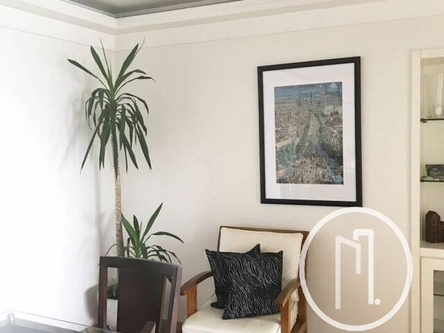 Apartamento para Comprar em São Paulo - 2