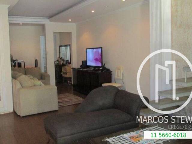Casa para Comprar em São Paulo - 2