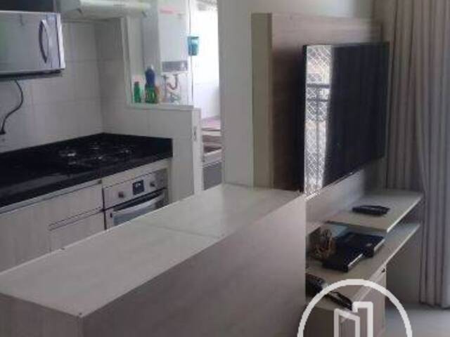 Apartamento para Comprar em São Paulo - 2