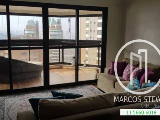 Apartamento para Comprar em São Paulo - 2