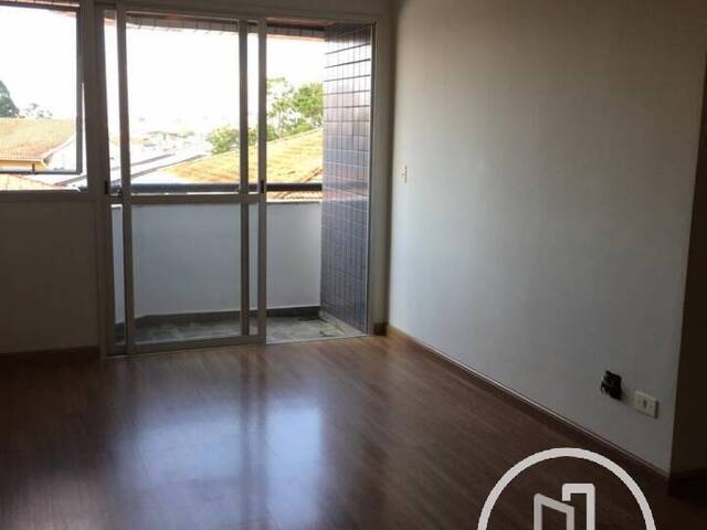 Apartamento para Comprar em São Paulo - 2
