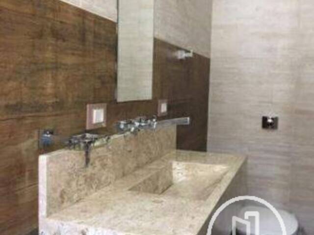 Casa para Comprar em São Paulo - 5