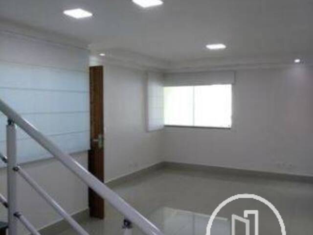 Casa para Comprar em São Paulo - 2