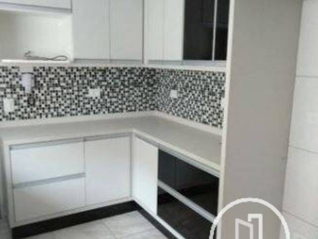Casa para Comprar em São Paulo - 3