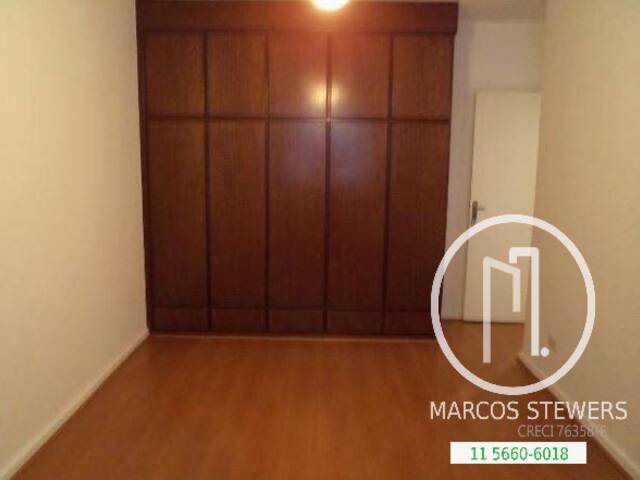 Casa para Comprar em São Paulo - 2