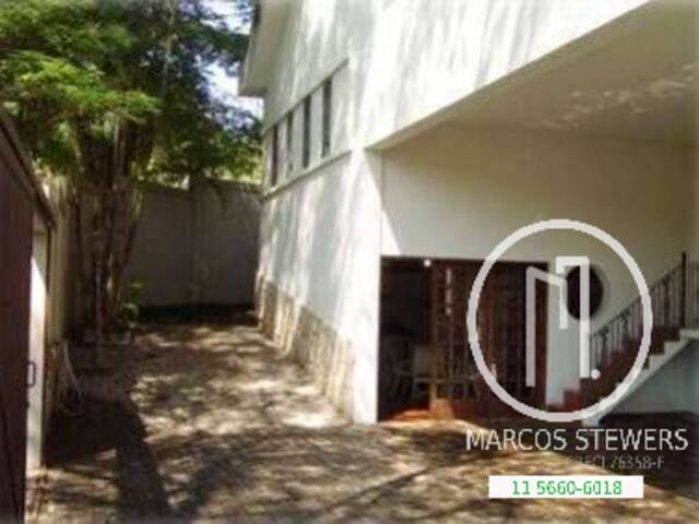 #d15d55 - Casa para Comprar em São Paulo - SP - 2