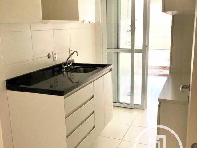 Apartamento para Comprar em São Paulo - 3