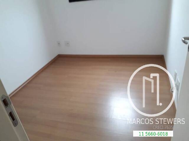 Apartamento para Comprar em São Paulo - 2
