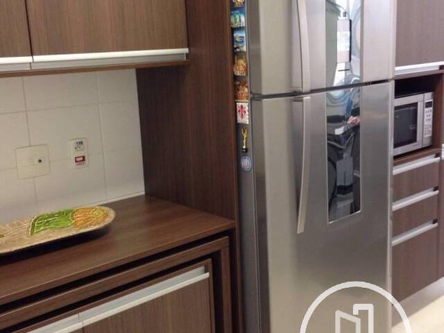 Apartamento para Comprar em São Paulo - 2