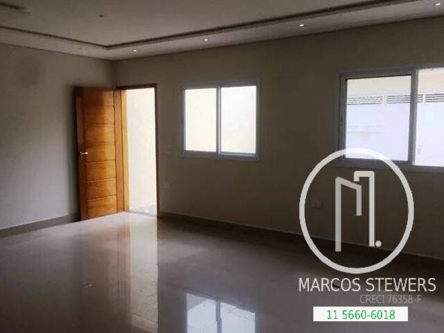 Casa para Comprar em São Paulo - 2