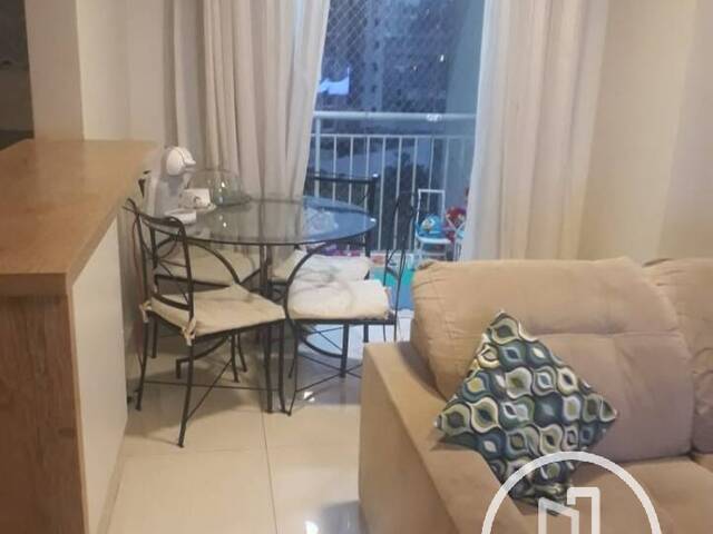 Apartamento para Comprar em São Paulo - 2