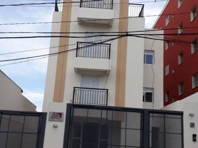 Apartamento para Comprar em São Paulo - 2