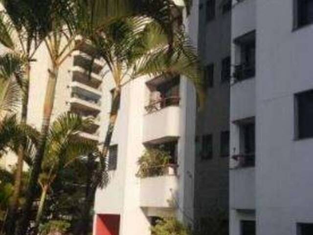 #6f1c56 - Apartamento para Comprar em São Paulo - SP - 1