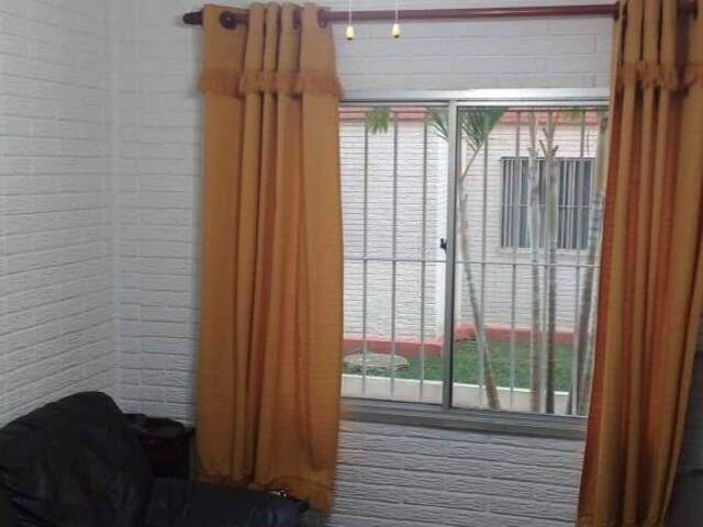 Apartamento para Comprar em São Paulo - 2