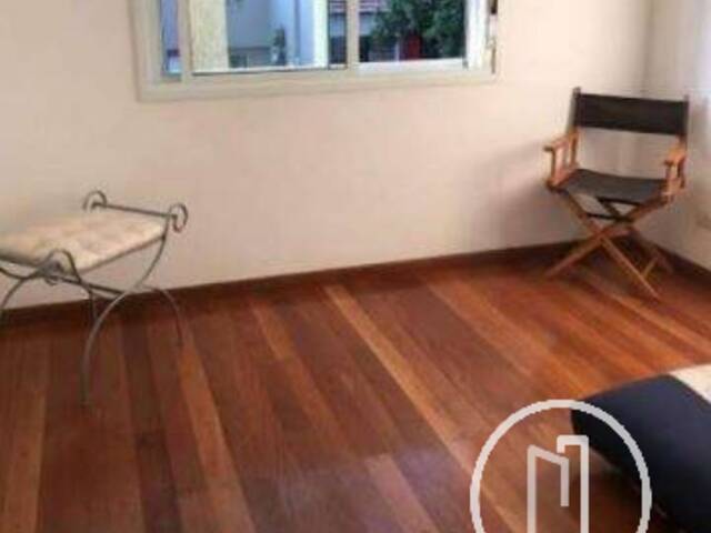 Casa para Comprar em São Paulo - 4