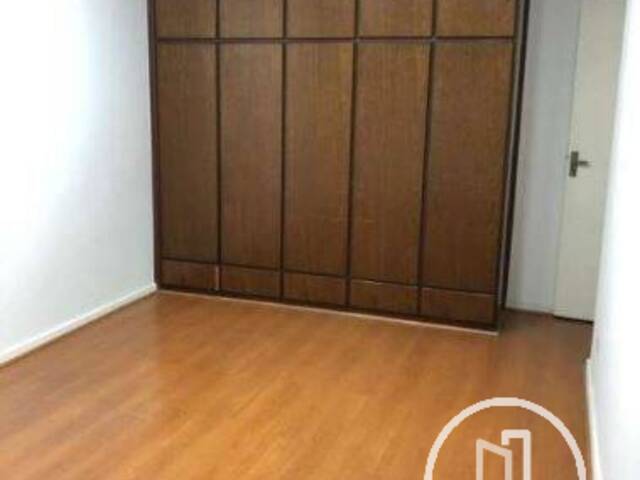 Casa para Comprar em São Paulo - 4