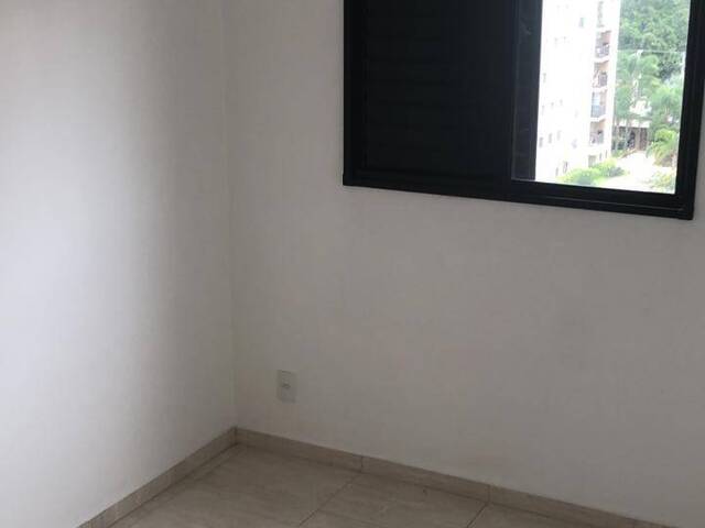 Apartamento para Comprar em São Paulo - 2