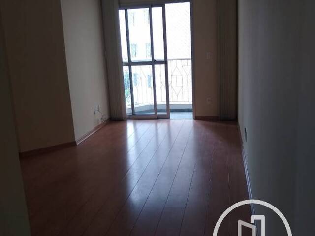 Apartamento para Comprar em São Paulo - 2