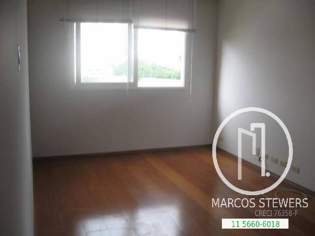 Apartamento para Comprar em São Paulo - 2