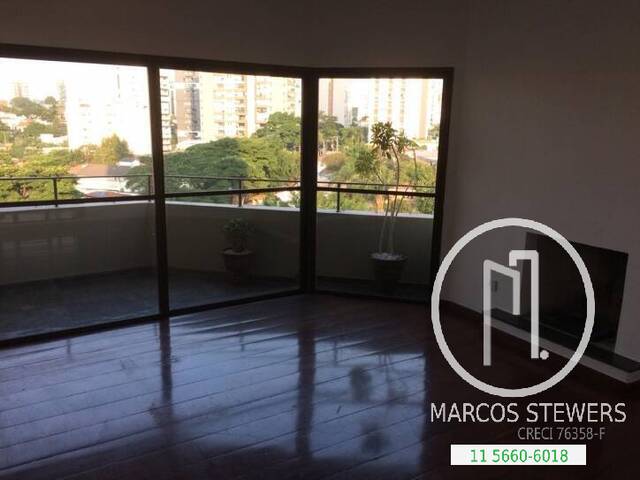 #17E58ML - Apartamento para Alugar em São Paulo - SP