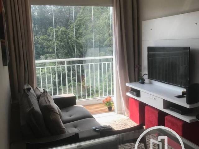 Apartamento para Comprar em São Paulo - 2