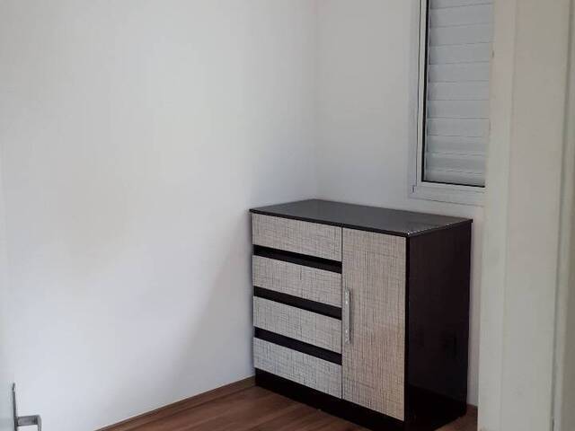 Apartamento para Comprar em São Paulo - 2