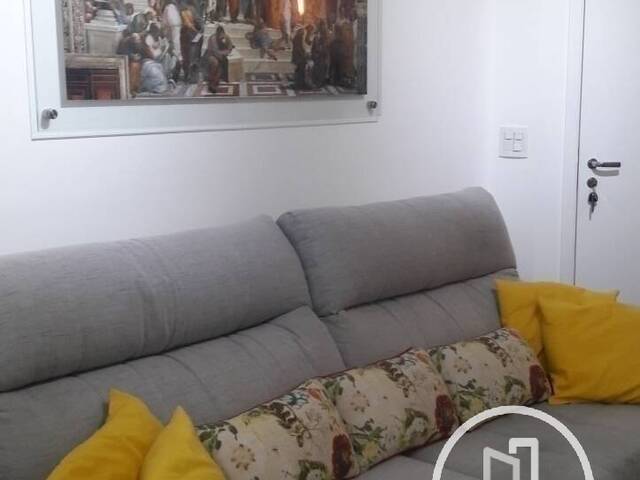 Apartamento para Comprar em São Paulo - 2