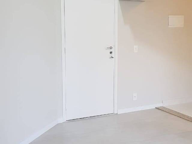 Apartamento para Comprar em São Paulo - 2