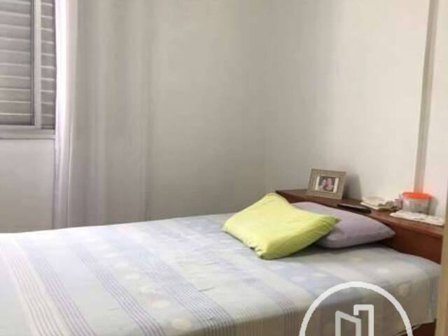 Apartamento para Comprar em São Paulo - 2