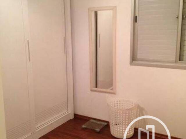 Apartamento para Comprar em São Paulo - 2