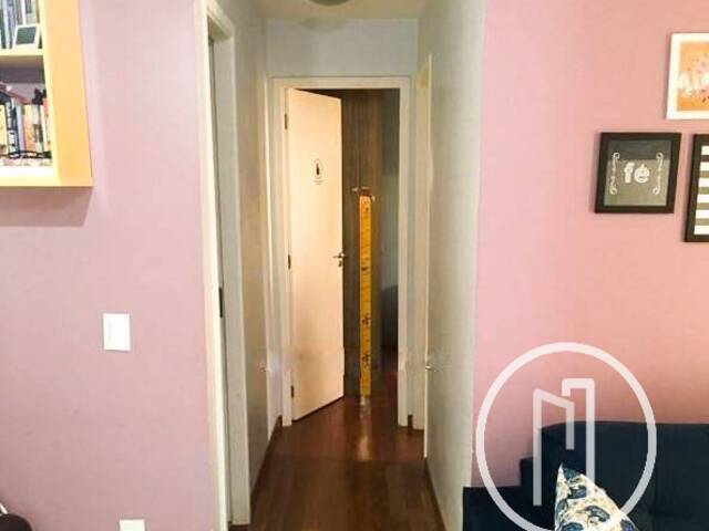 Apartamento para Comprar em São Paulo - 2