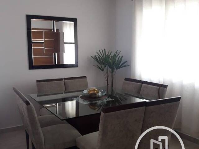 Casa para Comprar em São Paulo - 2