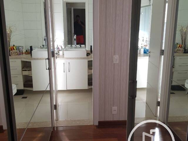 Apartamento para Comprar em São Paulo - 2