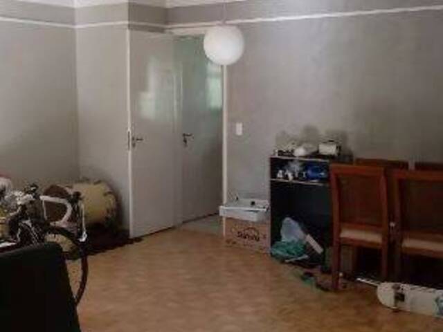 Apartamento para Comprar em São Paulo - 2