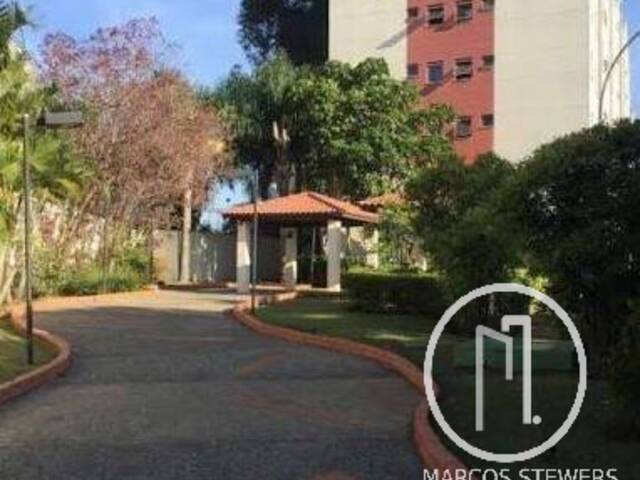 Apartamento para Comprar em São Paulo - 2