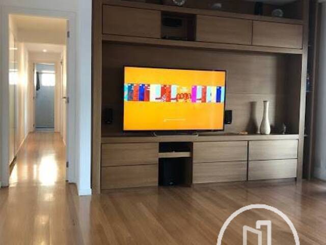 Apartamento para Comprar em São Paulo - 2