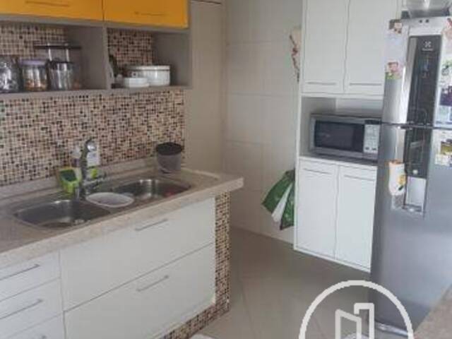 Apartamento para Comprar em São Paulo - 3