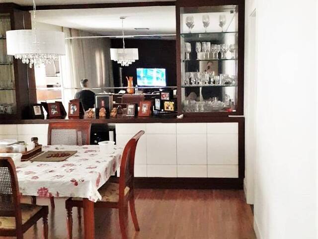 Apartamento para Comprar em São Paulo - 2
